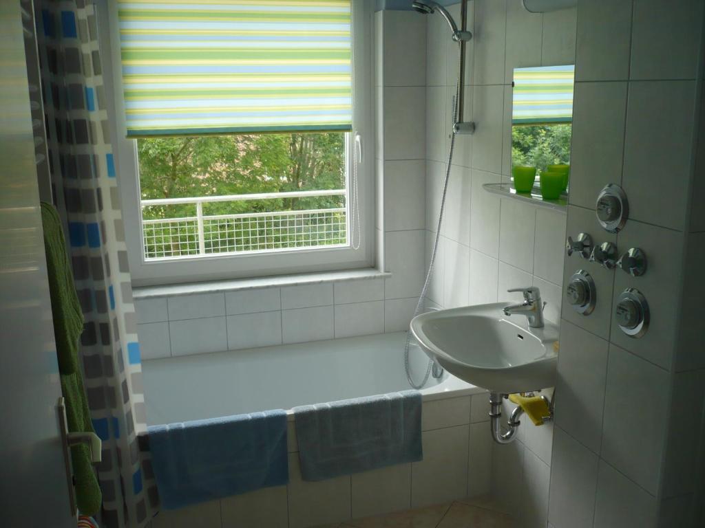 Haus Marinus Apartment Puttgarden Phòng bức ảnh