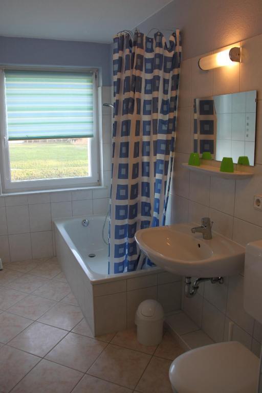 Haus Marinus Apartment Puttgarden Phòng bức ảnh